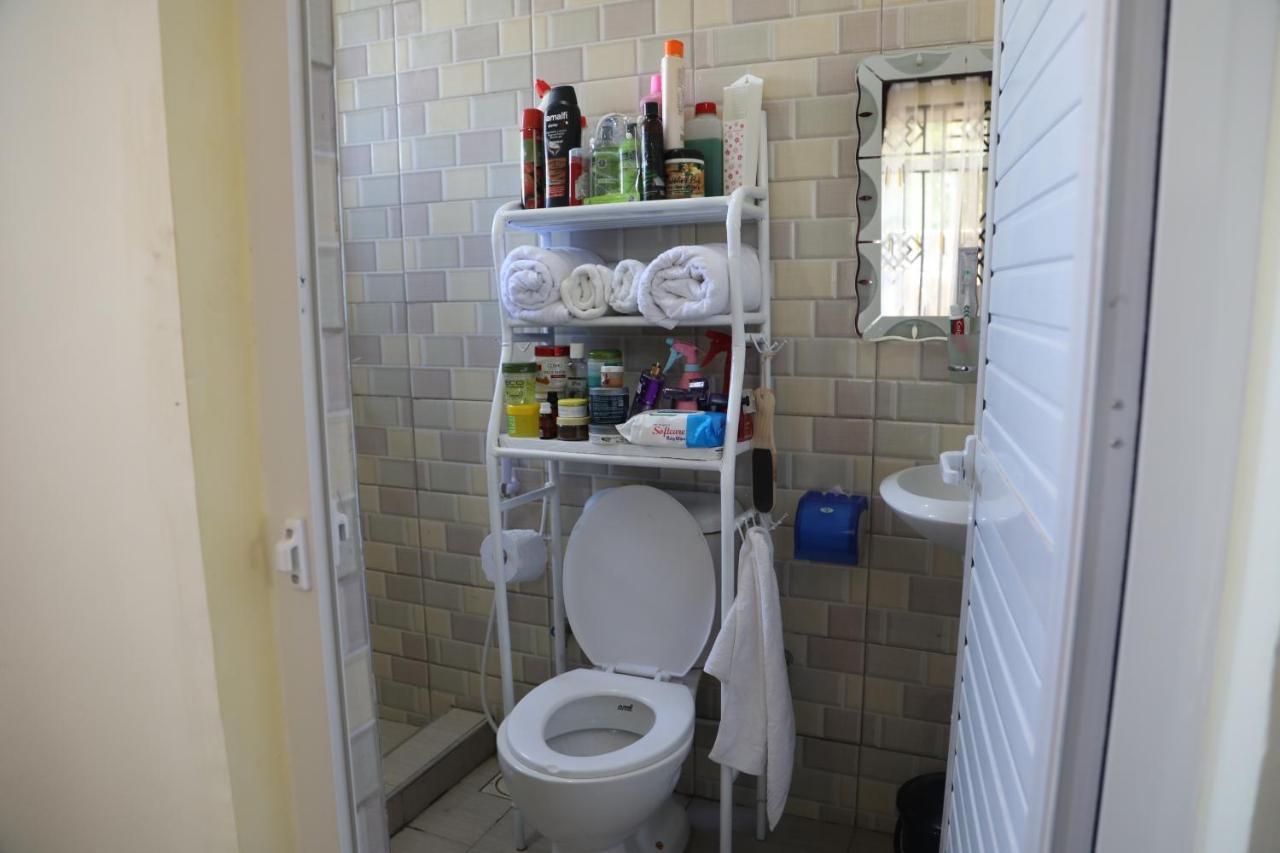 Pearl Lulu Modern Bnb Homestay Dar es Salaam Exterior photo